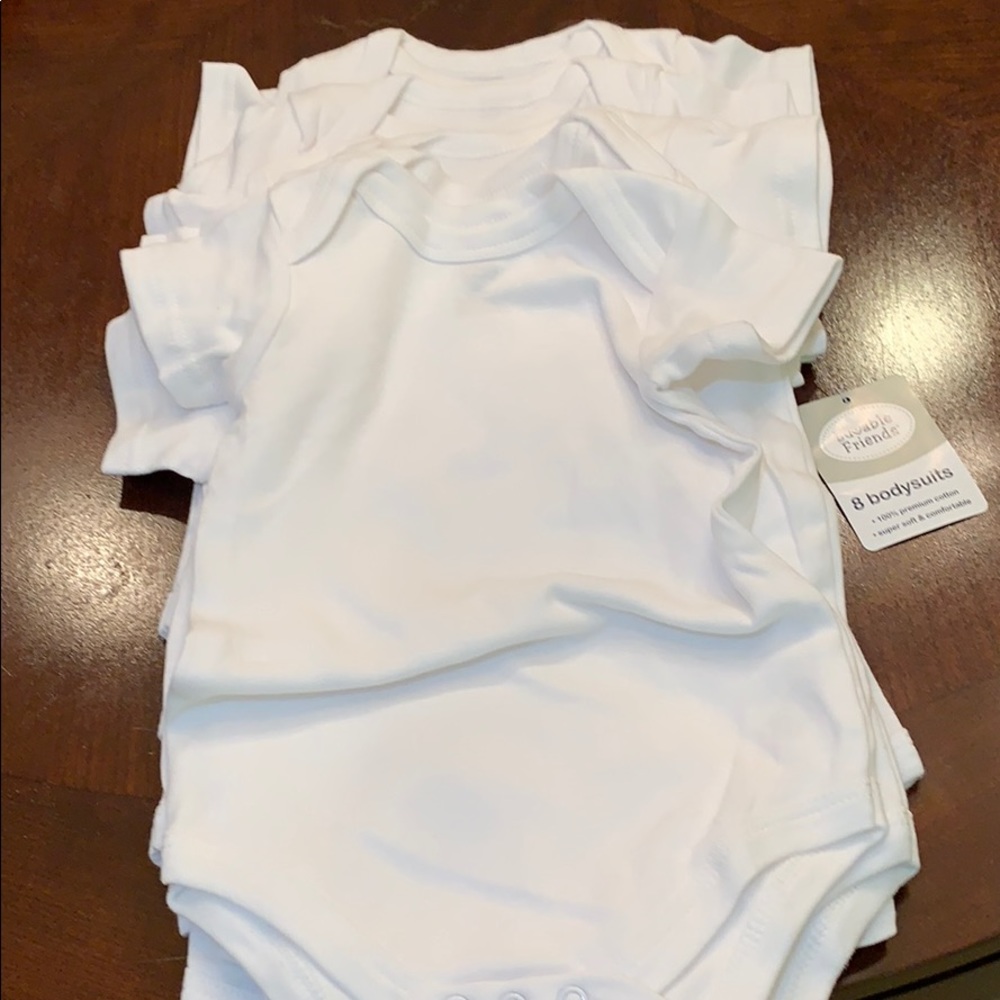 8 SS baby unisex onesie’s